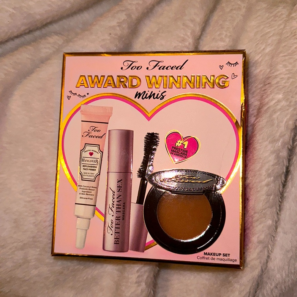 Too faced award-winning minis